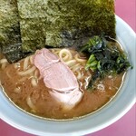 家系ラーメン 沼津家 - 