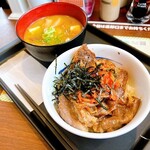 Matsuya Kadoma Ten - キムカル丼定食