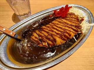 Go Go Curry & Fujiyama 55 Higashihiroshima Sutajiamu - 