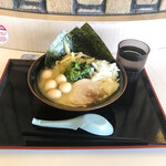 Ichikakuya Narita Kuko Ten - 家系ラーメン＋うずらの玉子　2023/2/11