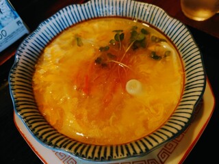 Izakaya Ikki - 令和5年3月 ランチタイム
                        カニ飯とカニあんかけスープ 850円