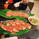 Yakiniku Nikushoku - 