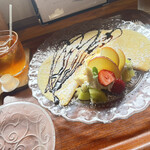 Sola Cafe - 