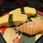 Kanazawa Maimon Sushi Shukugawa Gurinpureisu Ten - サーモン、玉子