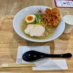 Nihonbashi Menya Maishi Gotenba Puremiamuautoretto Ten - 駿河湾産桜海老かき揚げ鯛らーめん　1680円