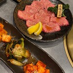 Yakiniku Saikougyu Adachi Ten - 