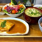 sakuraya-cafe - 滋味定食（魚）の例