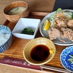 茶茶 - 若鶏のからあげ定食