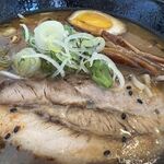 Ramen Senka Kusabi - チャーシューはトロトロ