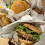 FRESHNESS BURGER Piore Himeji Ten - 