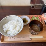 神戸てんぷらバル テンバル - ご飯・小鉢・漬物