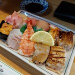 Kiraku Sushi - 