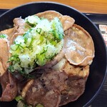 カルビ丼とスン豆腐専門店 韓丼 - ねぎ塩タン丼