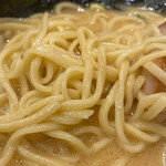 Yokohama Iekei Ramen Konshinya Hamamatsu Ten - 麺