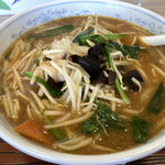 ぎょうざの満洲 - 味噌ラーメンがどさん子を思い出させる