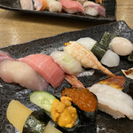 Nigiri Zushi Benkei Katano Ekimae Ten - 特上12貫ランチ