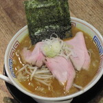 Ramen Sen - 中華そば　らん切手打麺