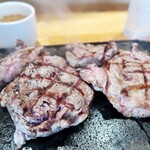 Steak Ya Matsu Kichijoji Ten - メガネステーキ300g（ライスなし）