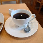 Kagura Coffee Ten - ○香蔵ブレンド
      奥行きのある苦味とあとから広がる酸味。
      これは美味しいブレンドコーヒーだねえ❕
      好みな味わいだった。