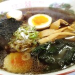 Ramen Hamakko - 昔風ラーメン(￥650)。昔風のお手本！