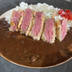 ステーキハウス TAKAMI - 飛騨牛牛筋カレー、ビフカツ添え