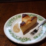 Chusei Renaissance Book Cafe Teua - アプフェルクーヘン