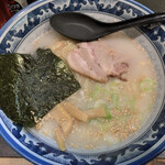 Asahikawa Raamen Taito - 塩ラーメン(750円)