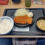 Matsu no Ya Maebashi Motsosha Machi Ten - 【2023.5.3(水)】ロースかつ定食(並盛)500円