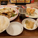 Gyoza no Osho Ichinango Saitama Machiya Ten - 回鍋肉で中華セットに。