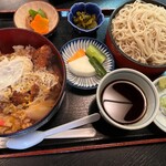 Edo Fuji - ヒレカツ丼と冷たいそばのセット