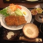 dining nami - とんかつ定食