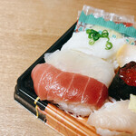 Uoriki Seafood Sushi Shinkoshigaya Varie Ten - 海幸　税込1286円→643円