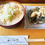 釜玉うどんの店 麺とつゆ - 