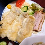 Meiyo Ken - 令和5年5月
                        サービスランチ 780円
                        豚天、八宝菜、焼豚、サラダ、スープ、ご飯、漬けもの