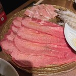 Yakiniku Toraji Toreningusenta Ten - 