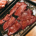 焼肉 有牛 - 