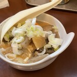 炭火焼鳥 いろは - モツ煮