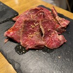 Yakiniku Tonbi Sakae Ten - 