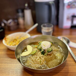 Korean Cold Noodles Kan Oosakashinaniwaku Daikoku Ten - 