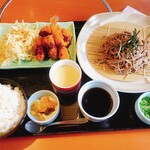 Washoku Sato Nara Shinden Ten - 日替わりランチ（ミックスフライ）
                      ご飯大盛無料
                      選べる麺セット増量100円
                      ランチ茶碗蒸し100円