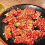 Yakiniku Restaurant Isshintei Hachinohe Ten - 特選一心亭カルビ￥1,098×3人前