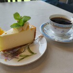 Tega Cafe - 