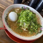 旨いラーメン ゆうや - 料理写真: