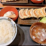 Nikujiru Gyoza no Dandadan Nerima Ten - 