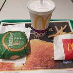 McDonald's Kannai Kitaguchi Ten - 