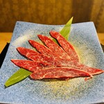 溶岩鶏焼肉 焼け石に肉 - 