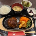 Aisai Restaurant - 和牛100％ハンバーグ定食！