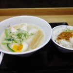 Meifa Ion Moru Nagoya Domu Mae Ten - （ラ）肉みそご飯　￥960