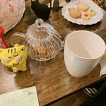 Tea Room ウリエル - ドライフルーツティー　715円（税込）　※猫袋を、取ったところ