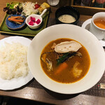 Osteria Bar Uroko - スープカレー